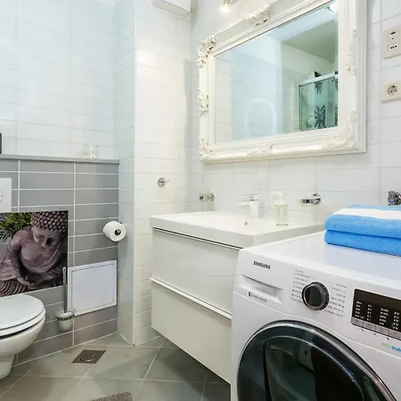 Sole Split, Firule *